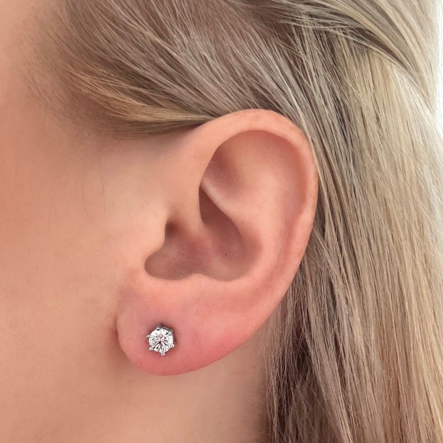 5mm Round Cubic Zirconia Stud in Sterling Silver
