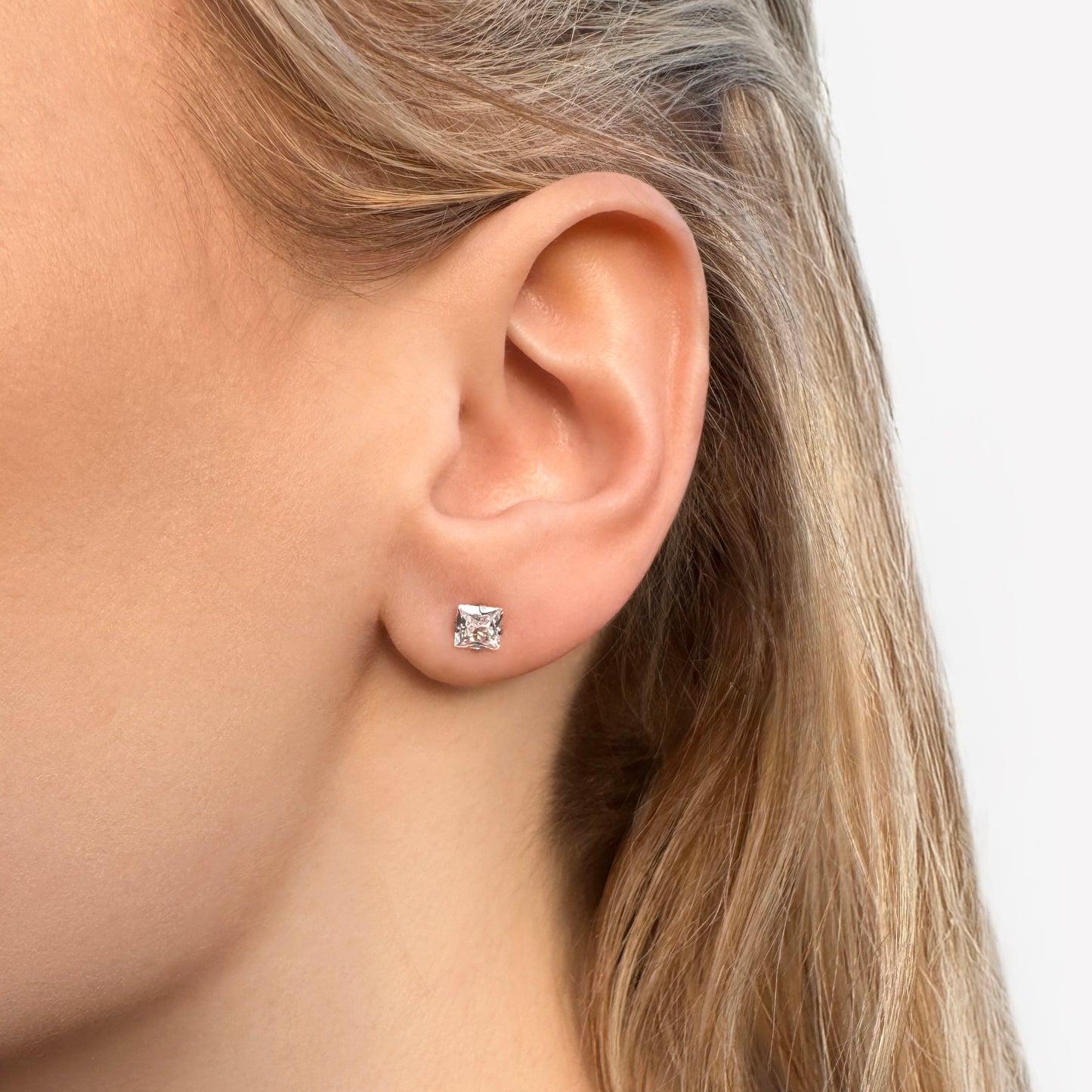 5mm stainless steel square stud earrings with cubic zirconia – classic and unisex design
