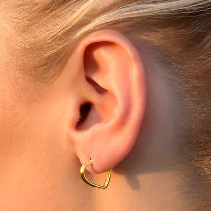 18k Gold-Plated Heart Hoop Earrings