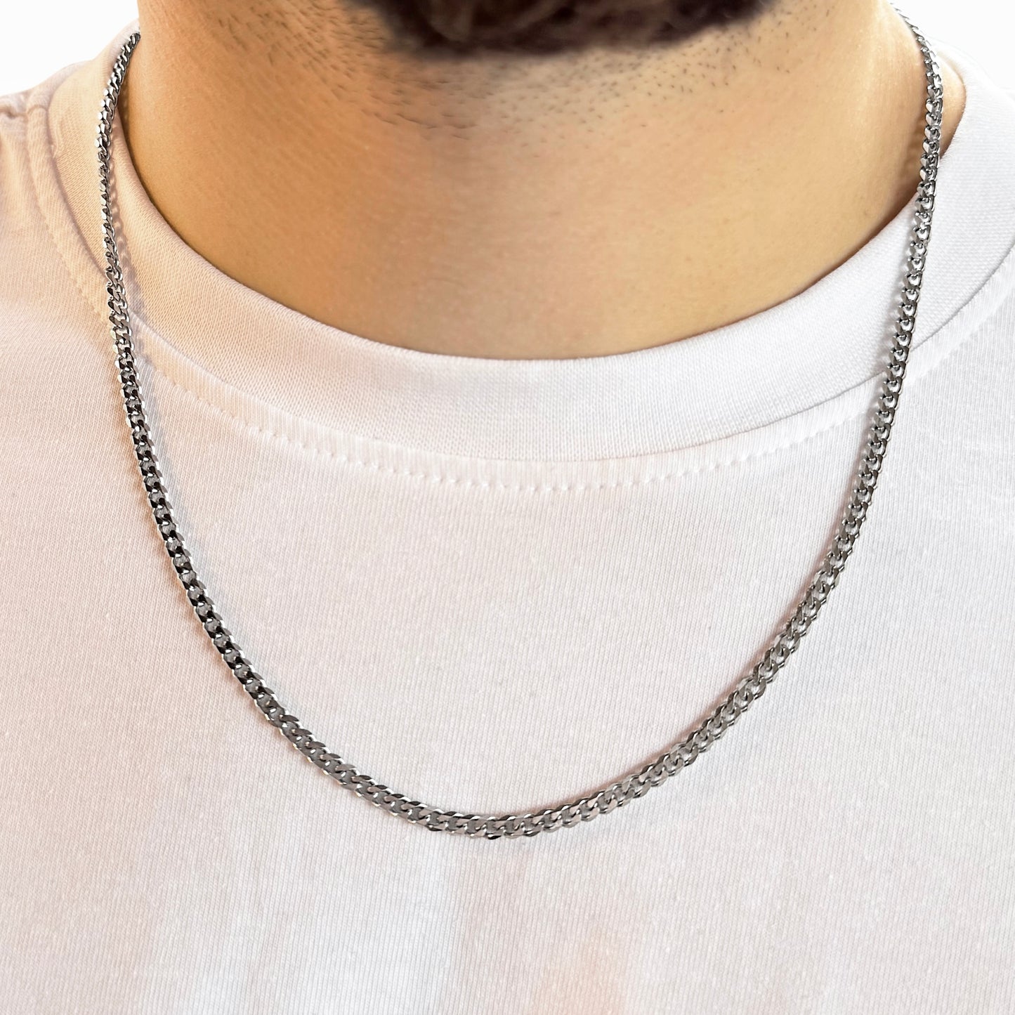 20-inch stainless steel curb chain necklace – durable and versatile chain for everyday wear