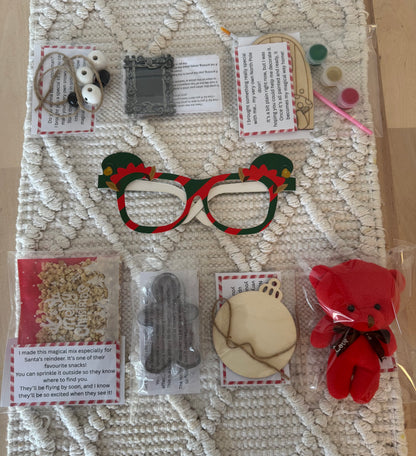 Elf on the Shelf Props Box – 12 or 24 Days Elf Kit with Notes & Activities | Stress-Free Elf Ideas | Family Christmas Advent Fun