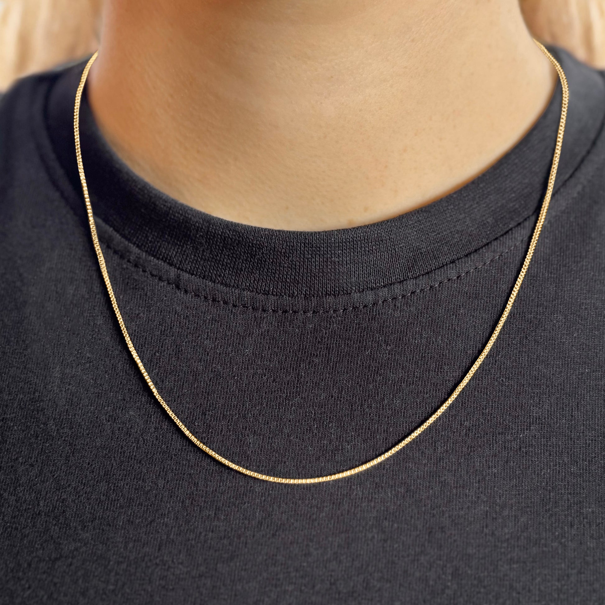 18-inch 18K gold-plated chain necklace – classic and versatile jewellery staple for layering or solo wear